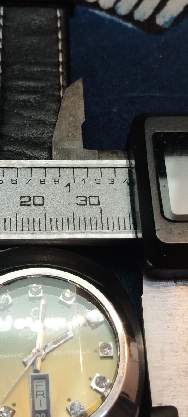Orologi: Montre omax – Usato da La Chaux-de-Fonds venduto da jac_9llg 8