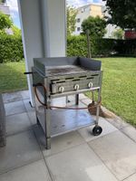 Edelstahl Gasgrill mit grosser Grillfläche defekt