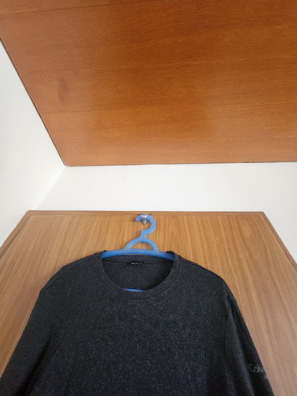 Calvin Klein Pulls & Sweat-shirts: Pull à manches longues Calvin Klein Jeans gris taille L – D'occasion à Niedergösgen par Eva2410 3