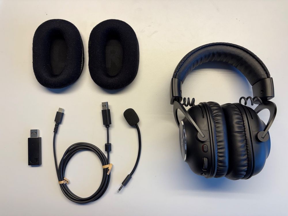 Logitech PRO X - Gaming Headset 1