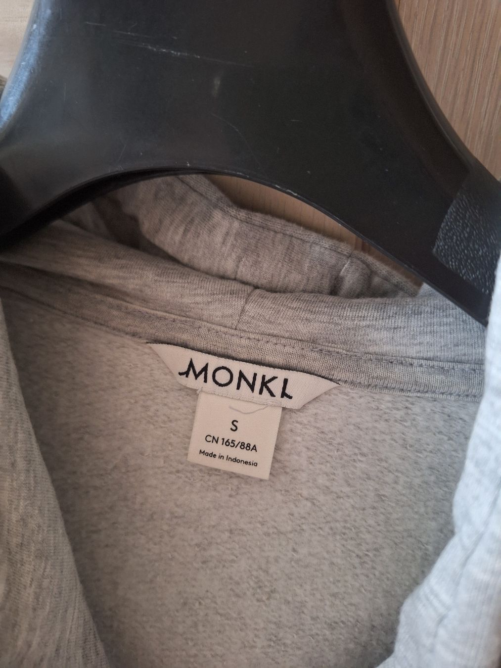 Monki Maglioni & Felpe: MONKI Hoodie gris clair - Taille S – Usato da Onex venduto da babs72 3