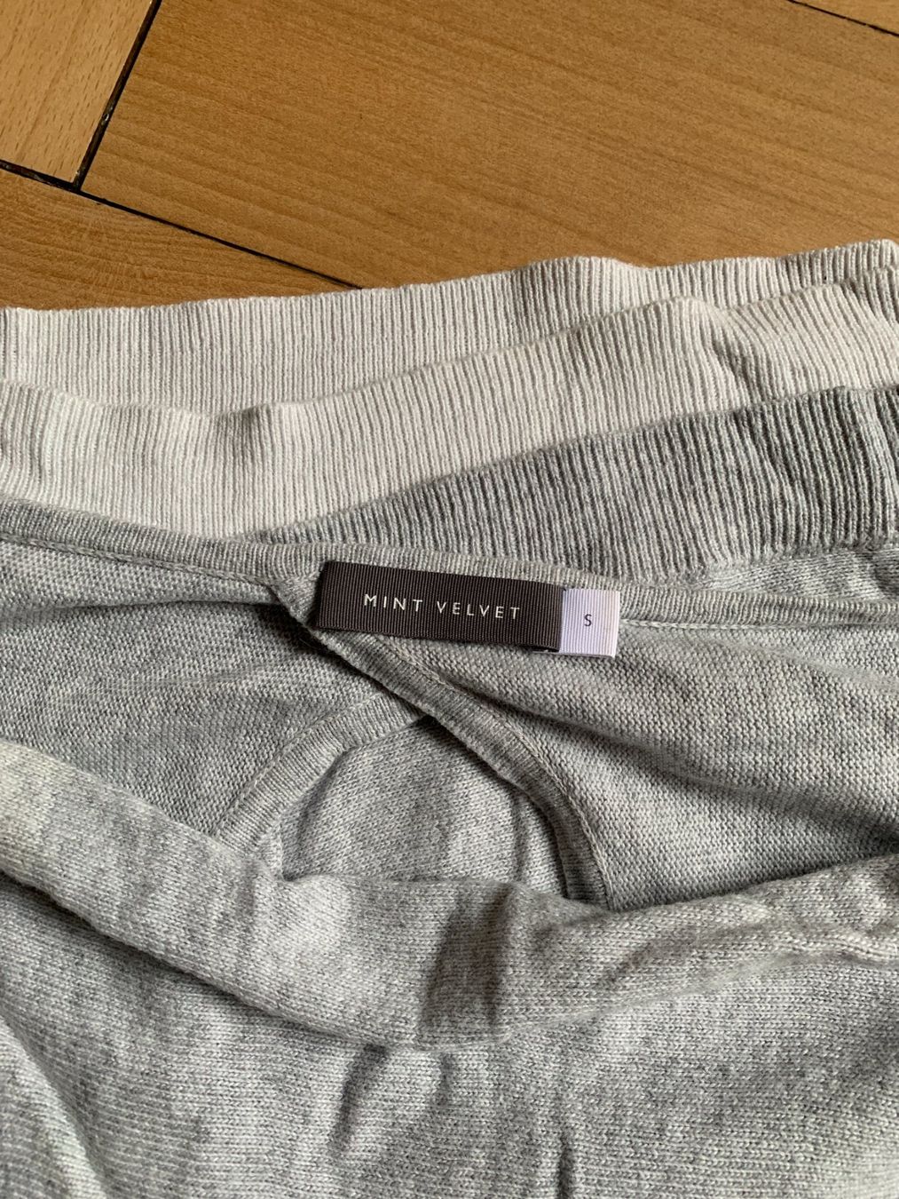 Pullover & Sweatshirts: MINT & VELVET - Feinstrick Pullover hellgrau S – Gebraucht aus Zürich von Diazaio 3