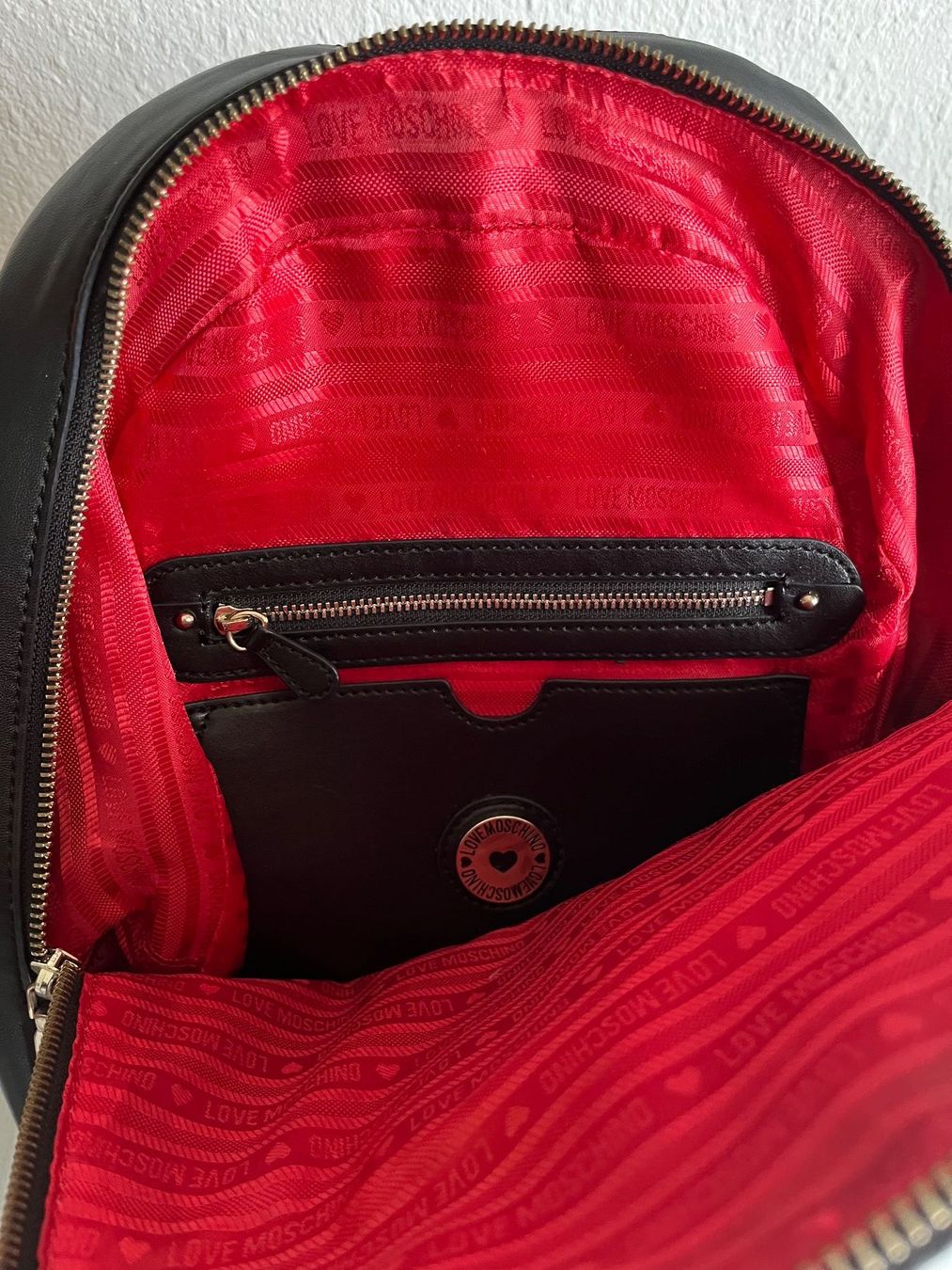 Moschino Zaini: Love Moschino Rucksack schwarz – Usato da Grenchen venduto da sojalatte 5