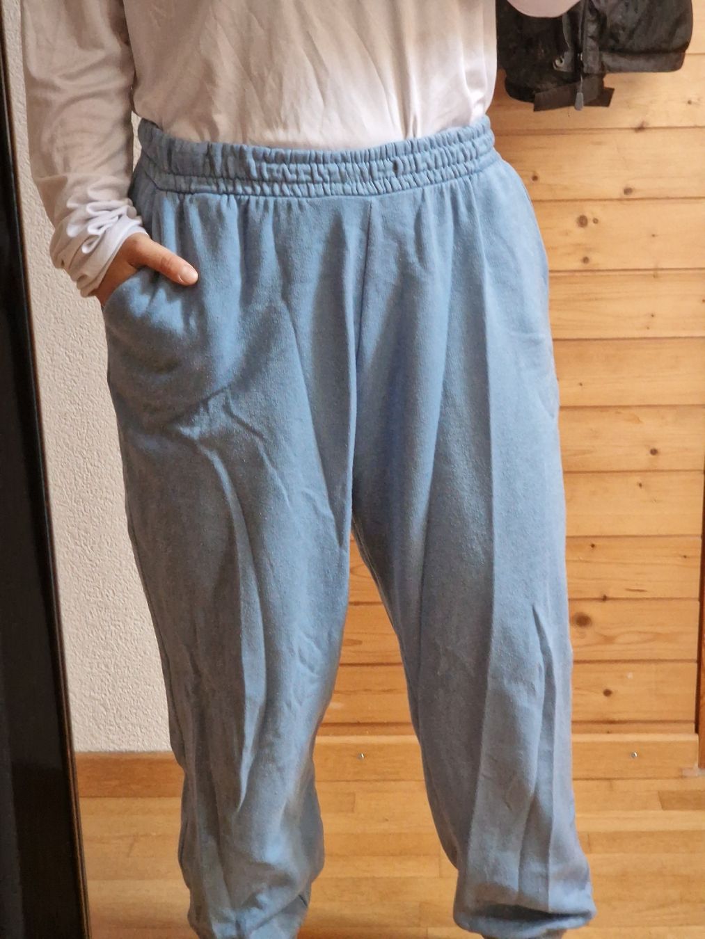 Zara Pantaloni: Trainerhose – Usato da Wil SG venduto da zeh_pck9