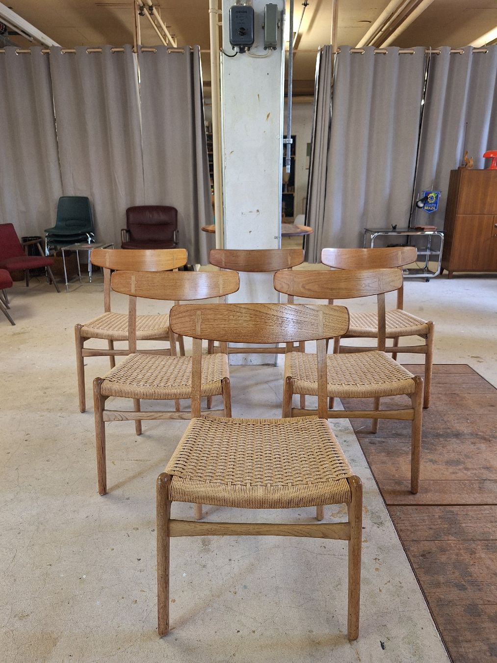 Carl Hansen & Søn Sedie: 6 Stühle Carl Hansen & Son Hans Wegner Eichenholz – Usato da Urtenen-Schönbühl venduto da Atelier21_bern 9