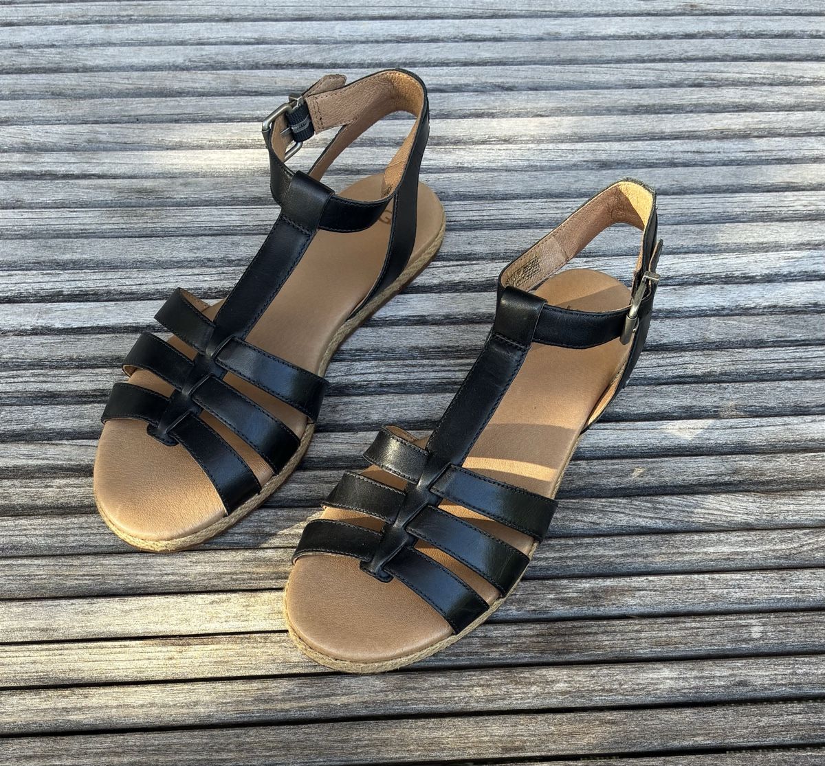 Ugg Scarpe da donna: Ugg Sandale – Nuovo (secondo la descrizione) da Uerikon venduto da mar_6gjt