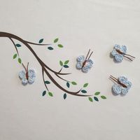 4 Stück Schmetterlinge gehäkelt 095 A