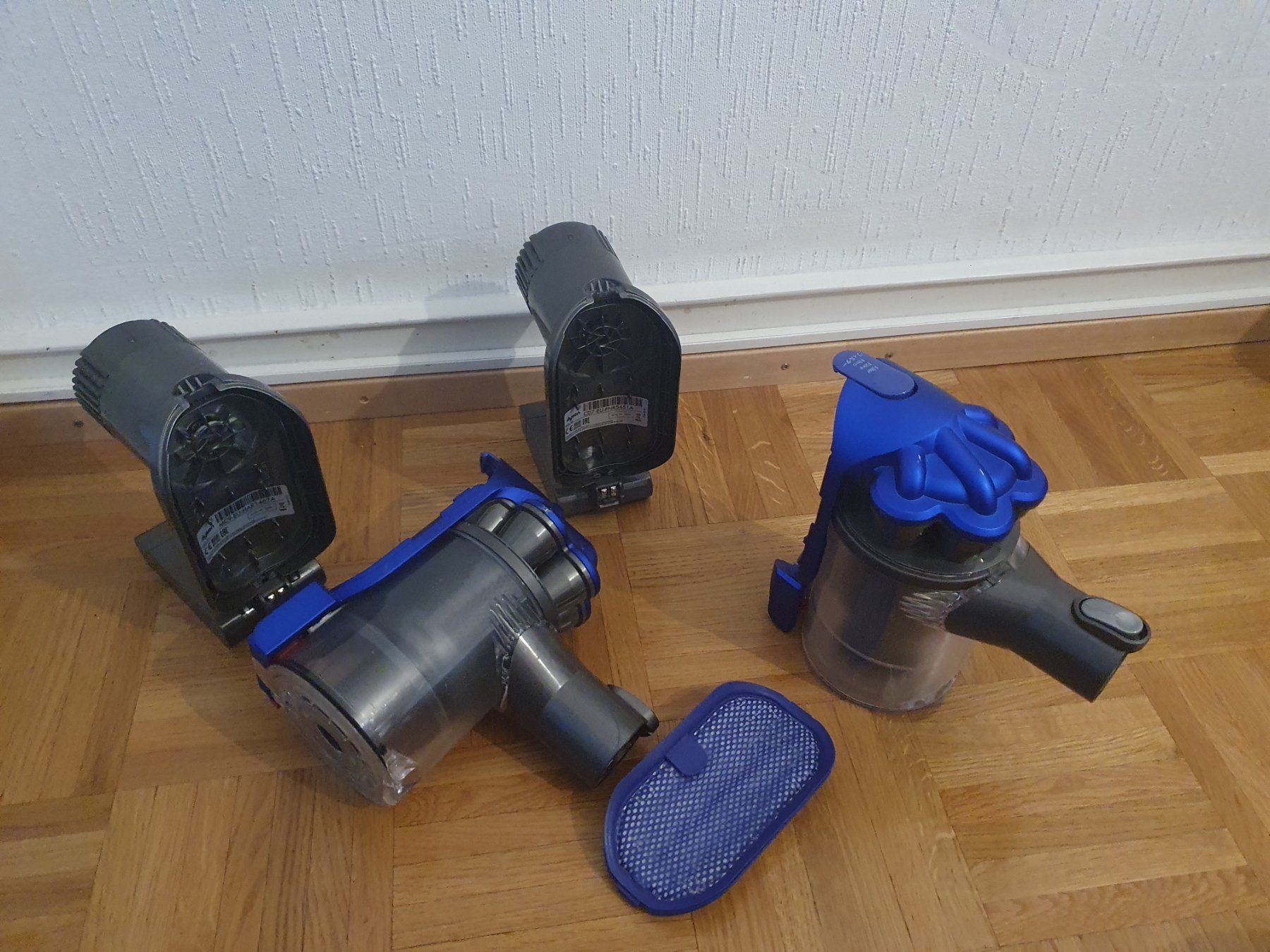 Dyson Aspirapolveri & Accessori: DÉFFECTIEUX lot d'anciens Dyson dc35,dc45 – Difettoso da Prilly venduto da RoDyRe 2