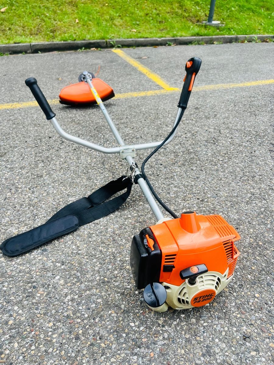 Stihl Alle Werkzeuge: Rasentrimmer Stihl FS 200 Profi – Gebraucht aus Urdorf von mas_5wfz 5