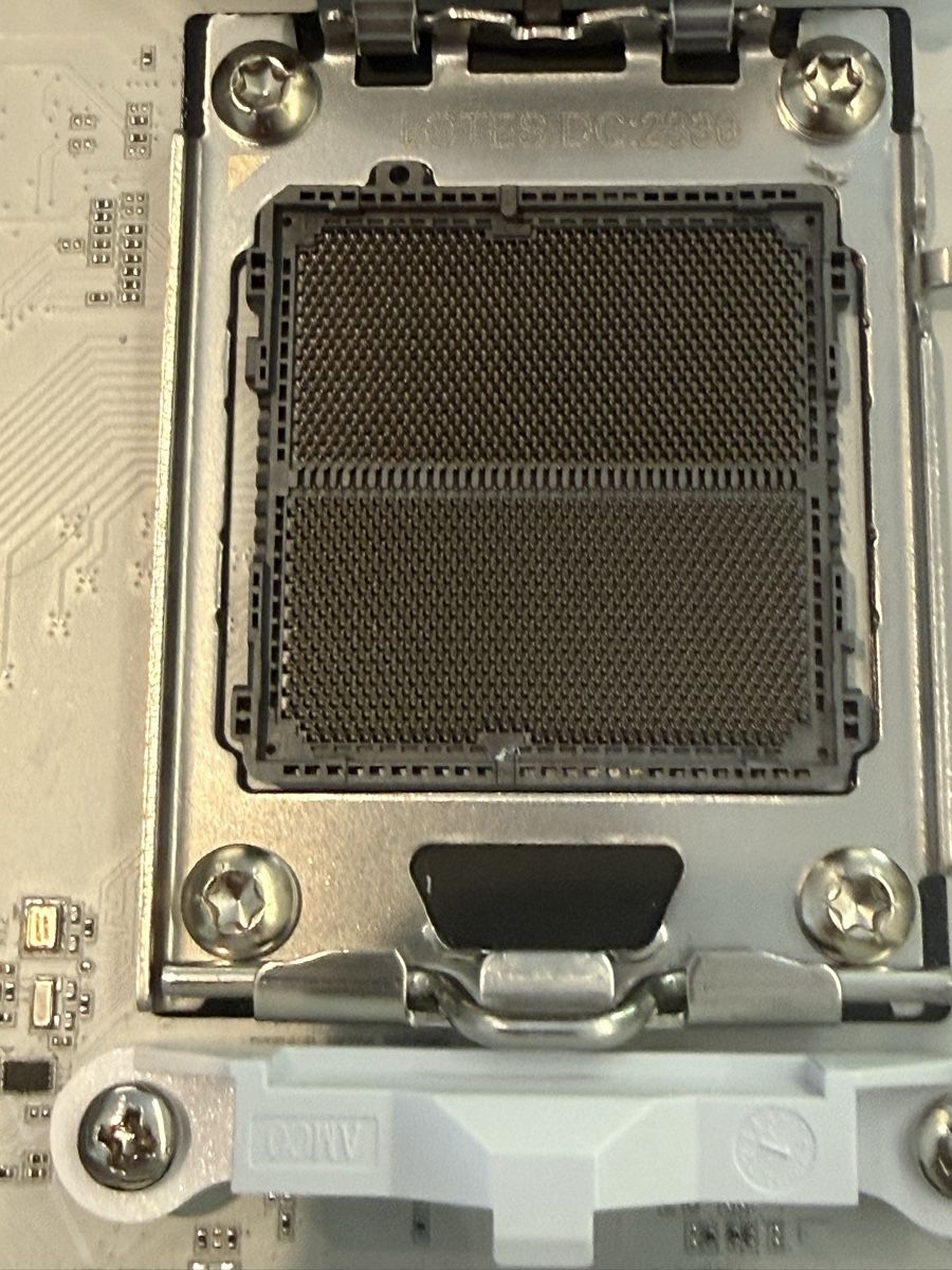 Gigabyte Mainboards: X670E Aorus pro X – Gebraucht aus Montagnola von doc1974 1