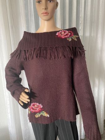 Perfekter Auftritt - extravaganter Strickpulli, 44/46