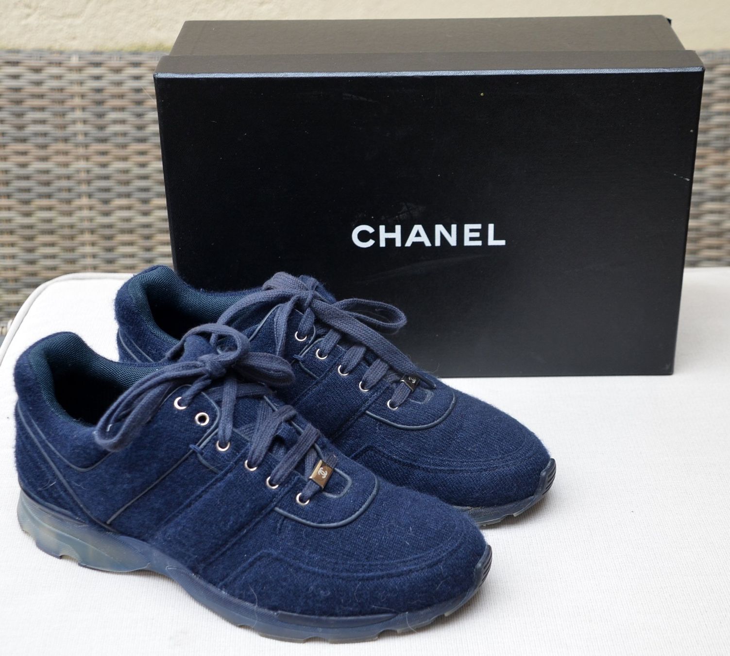 Chanel Scarpe da donna: CHANEL CC Trainer Sneakers .41 – Usato da Collonges venduto da Auganien