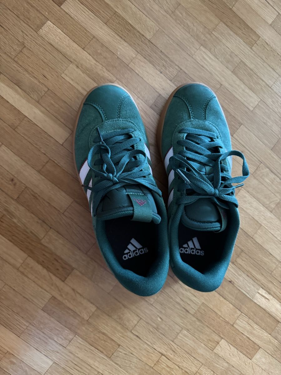 Scarpe da uomo: Adidas Neu! – Nuovo (secondo la descrizione) da Horgen venduto da Amidani 1