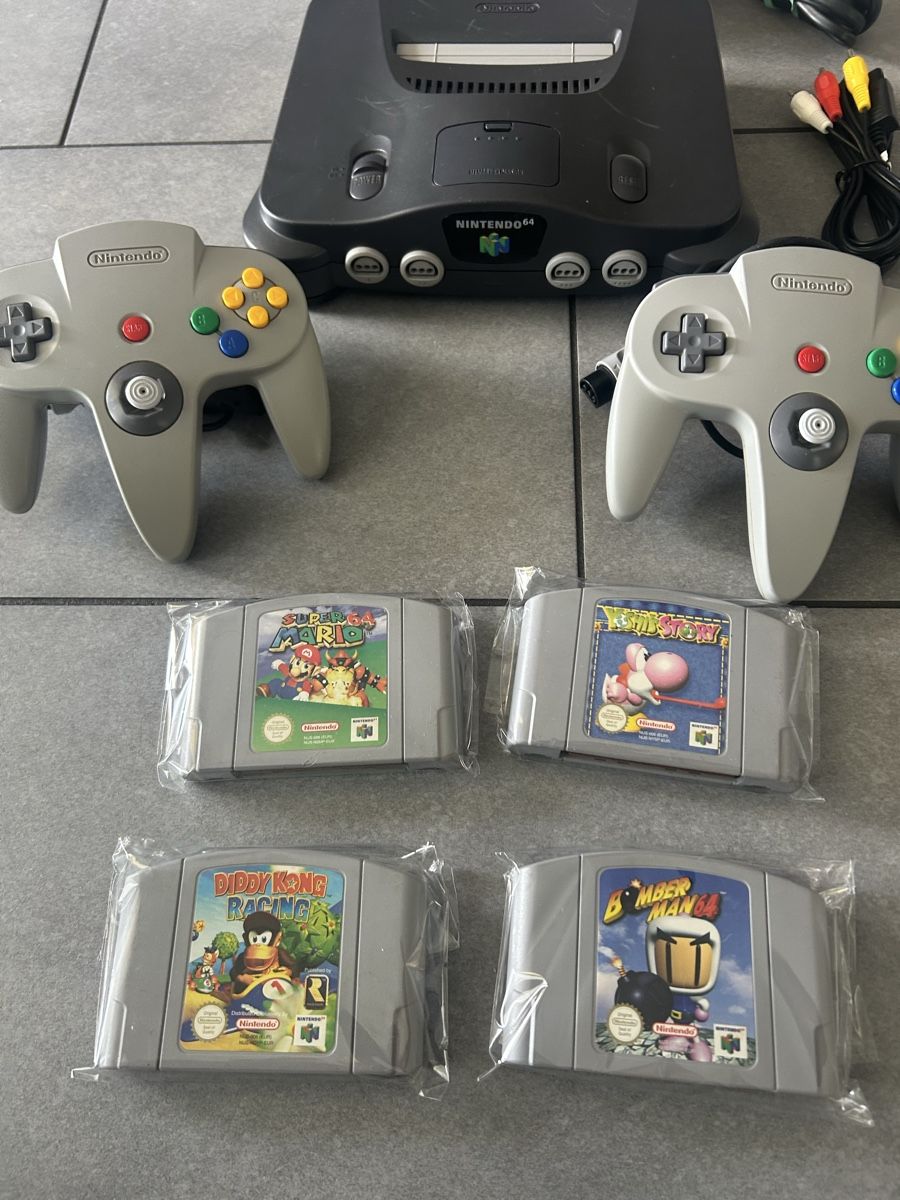 Nintendo Console: Nintendo 64 Konsole mit top spiele  – Usato da Oftringen venduto da Breza22 8