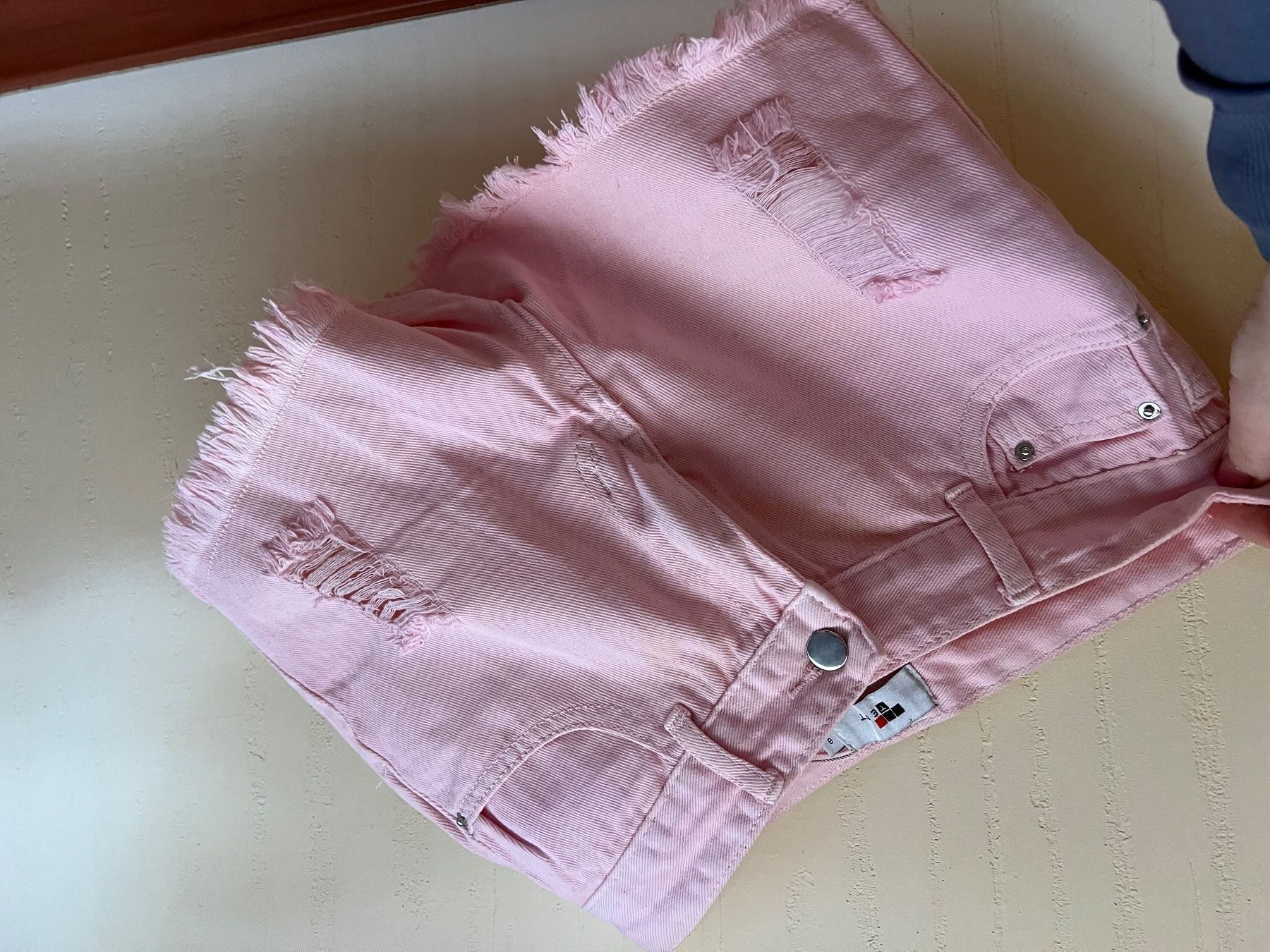 Pantaloni: Rosa Baumwolle shorts – Nuovo (secondo la descrizione) da Biel/Bienne venduto da RO19