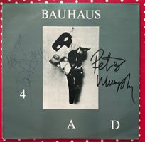 LP Bauhaus con autografi