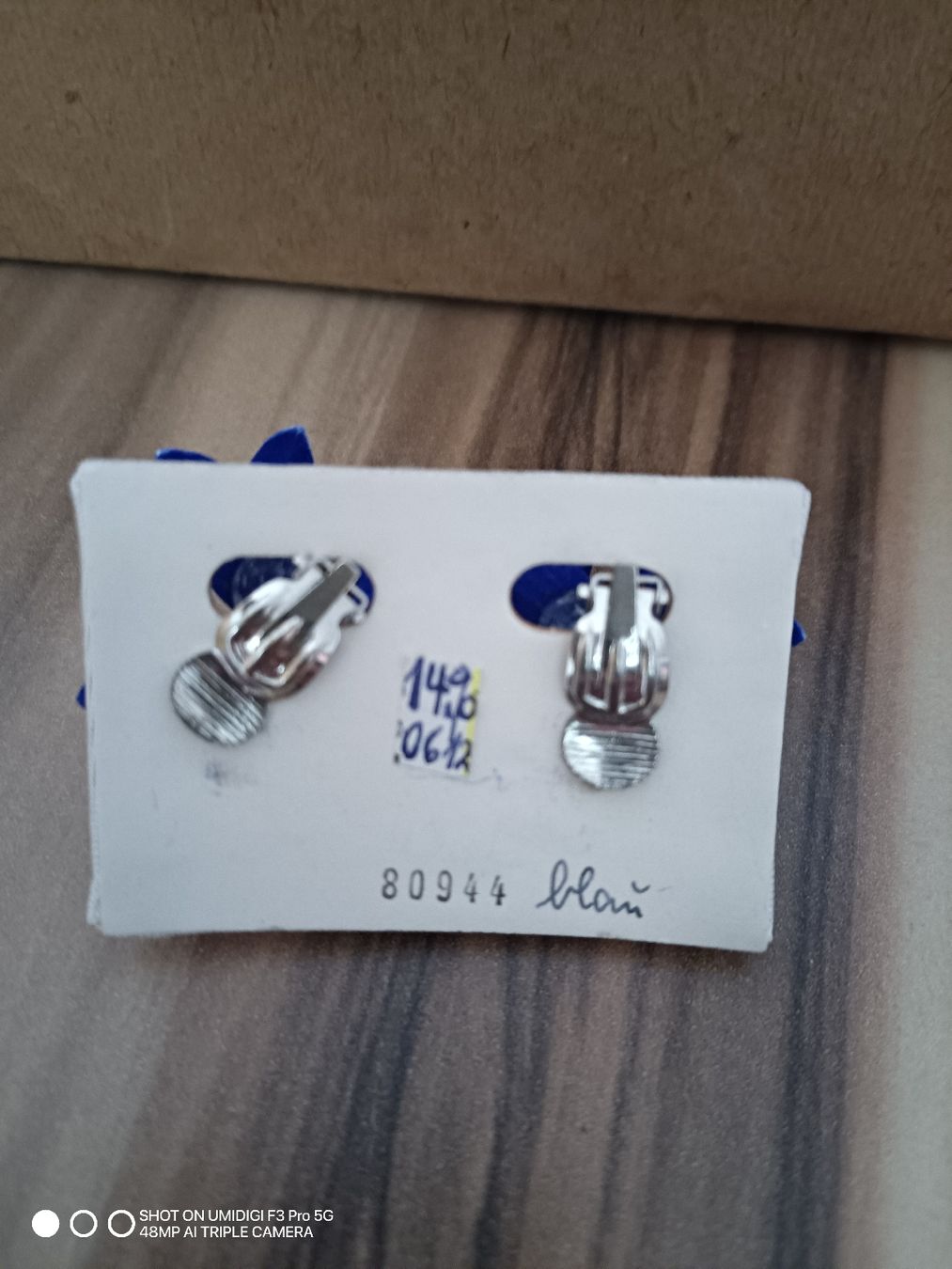 Placchette & Badge: Anstecknadel Enzian 3er – Nuovo e nell'imballaggio originale da Aarwangen venduto da to-hirschi 1