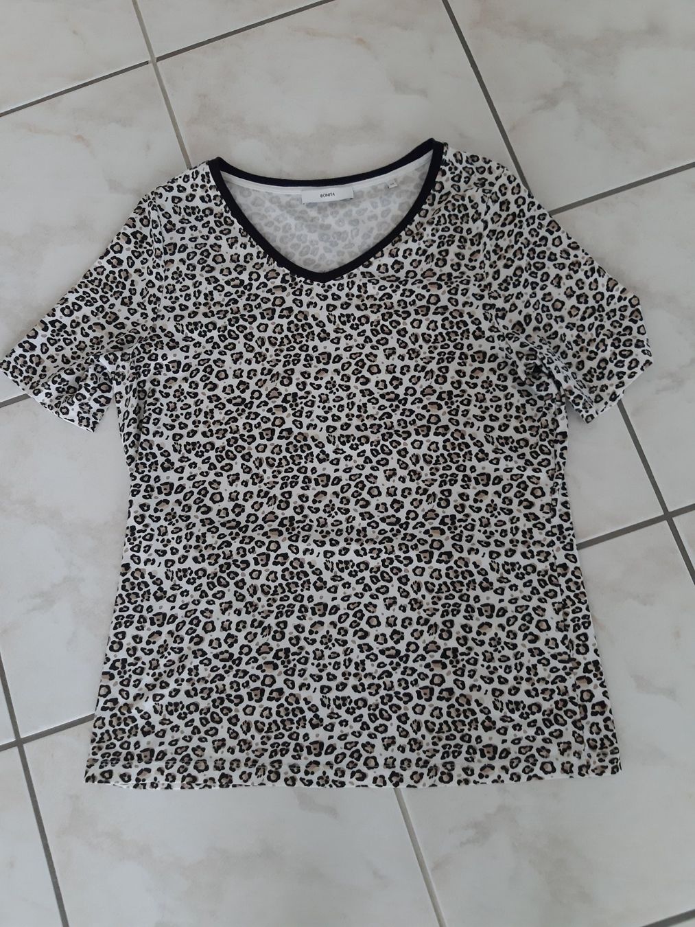 Bonita T-Shirts: Bonita T'Shirt Gr. M – Gebraucht aus Schmitten FR von ReniStern 1