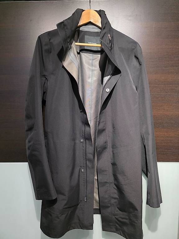 Peak Performance Cappotti: Peak Performance Gore-Tex Parka, Gr. M, schwarz – Usato da Frauenfeld venduto da sim_bic