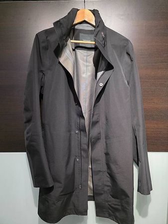 Peak Performance Gore-Tex Parka, Gr. M, schwarz