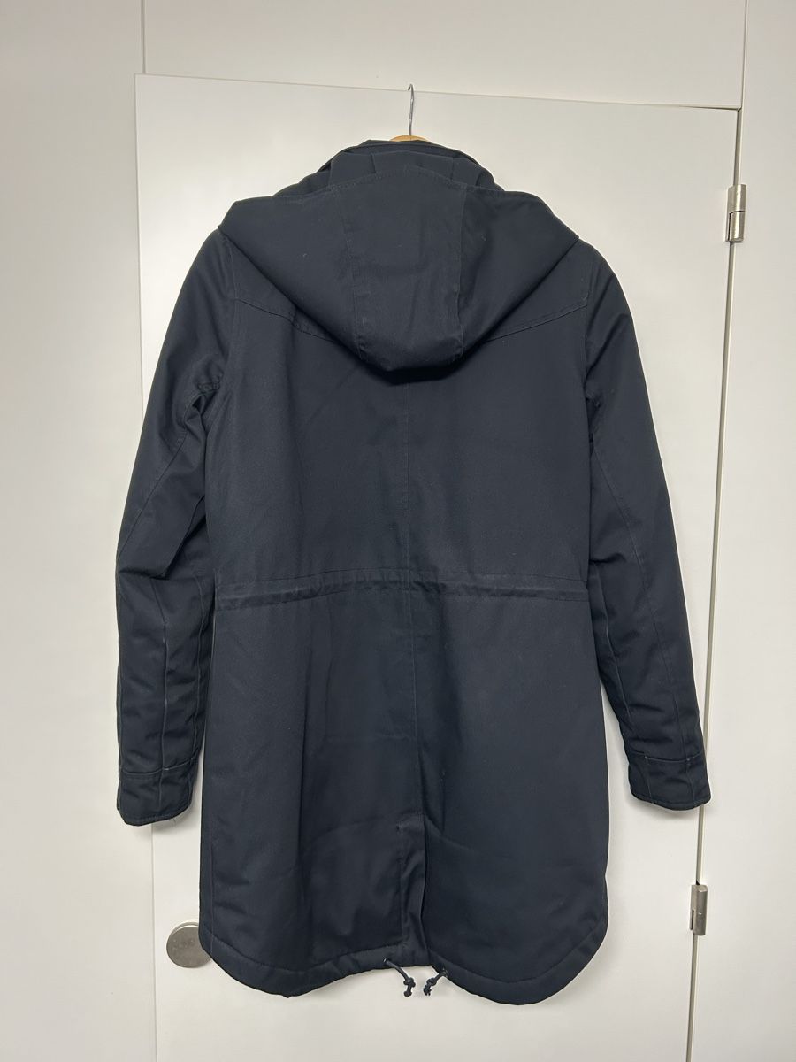 Elvine Giacche: Elvine Winter Jacke, Gr. M, Schwarz – Usato da Zürich venduto da Nutla 1