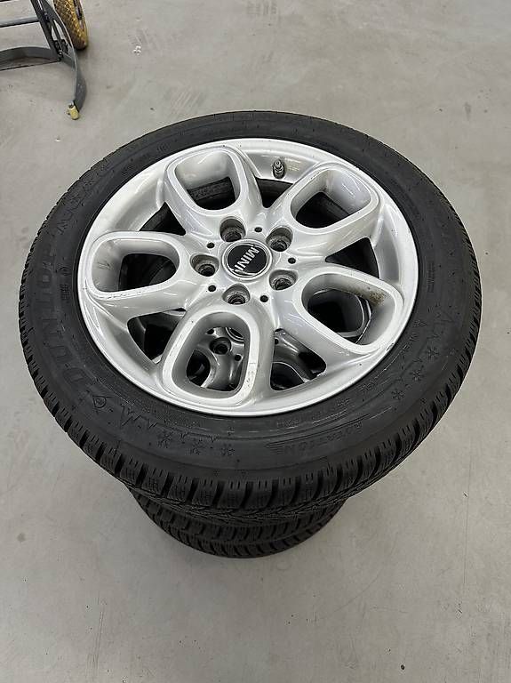 Pneumatici & Ruote complete: Mini Winterräder 195/55/16 87 H – Usato da Willisau venduto da JN1984 3