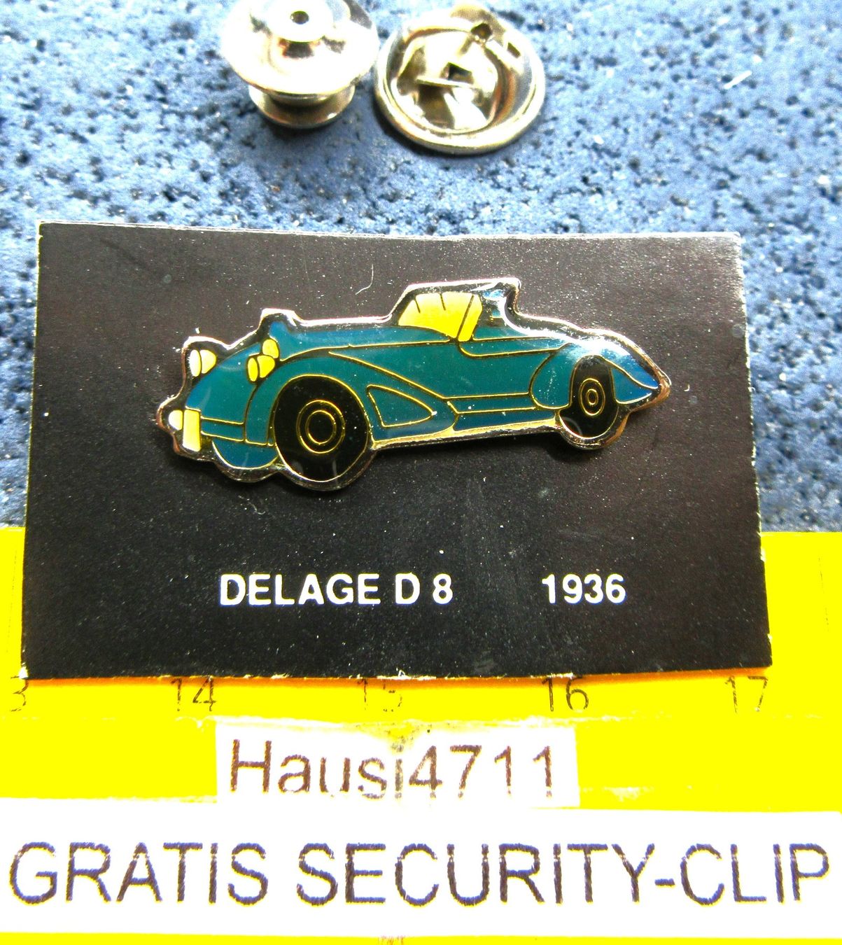 Plaketten & Abzeichen: DELAGE D 8 1936 AUTO PIN GLASIERT MIT SECURITY-CLIP – Gebraucht aus Ettingen von Hausi4711