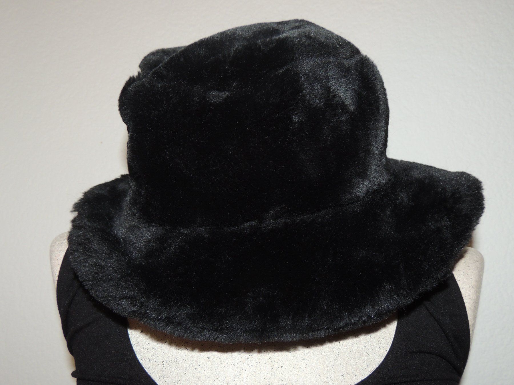 Hüte, Mützen & Caps: SCHÖNER WARMER HUT "BELFE & BELFE" WEBPELZ NEU  M – Neu (gemäss Beschreibung) aus Au ZH von FashionConsultant 5