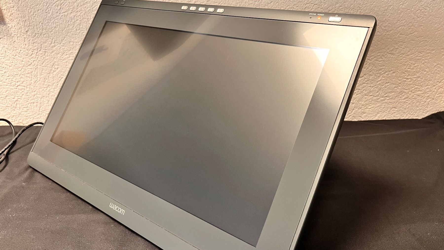 Wacom Monitor: Wacom DTK-2241 – Usato da Bern venduto da NIKA-SYSTEMS 1