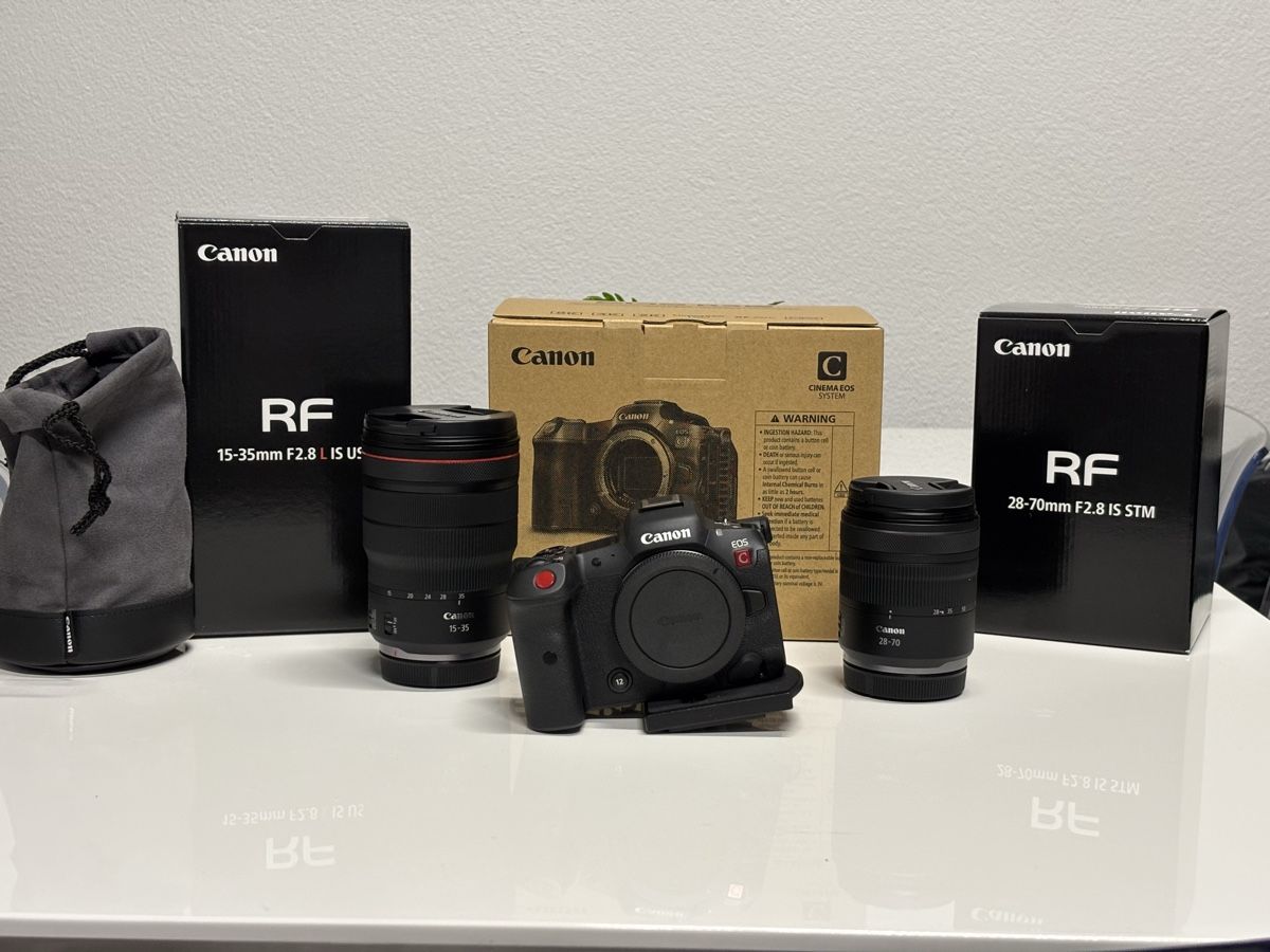 Canon Fotocamera: Canon EOS R5 C / 2 Objektive / 2 Akkus – Nuovo (secondo la descrizione) da Sursee venduto da BarisMK5 1