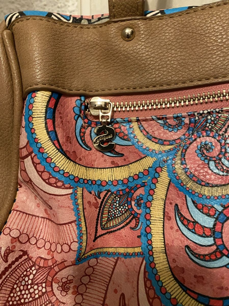 Desigual Borse da donna: Damen Tasche von Desigual Leder – Usato da Pfungen venduto da Sheki56 1
