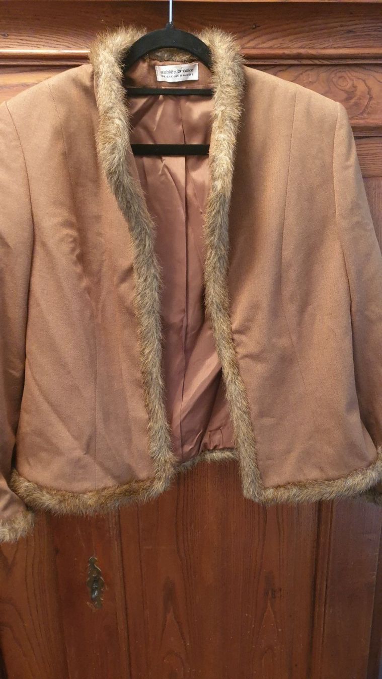 Giacche: Damen Blazer – Usato da Clarens venduto da fur_bxq2
