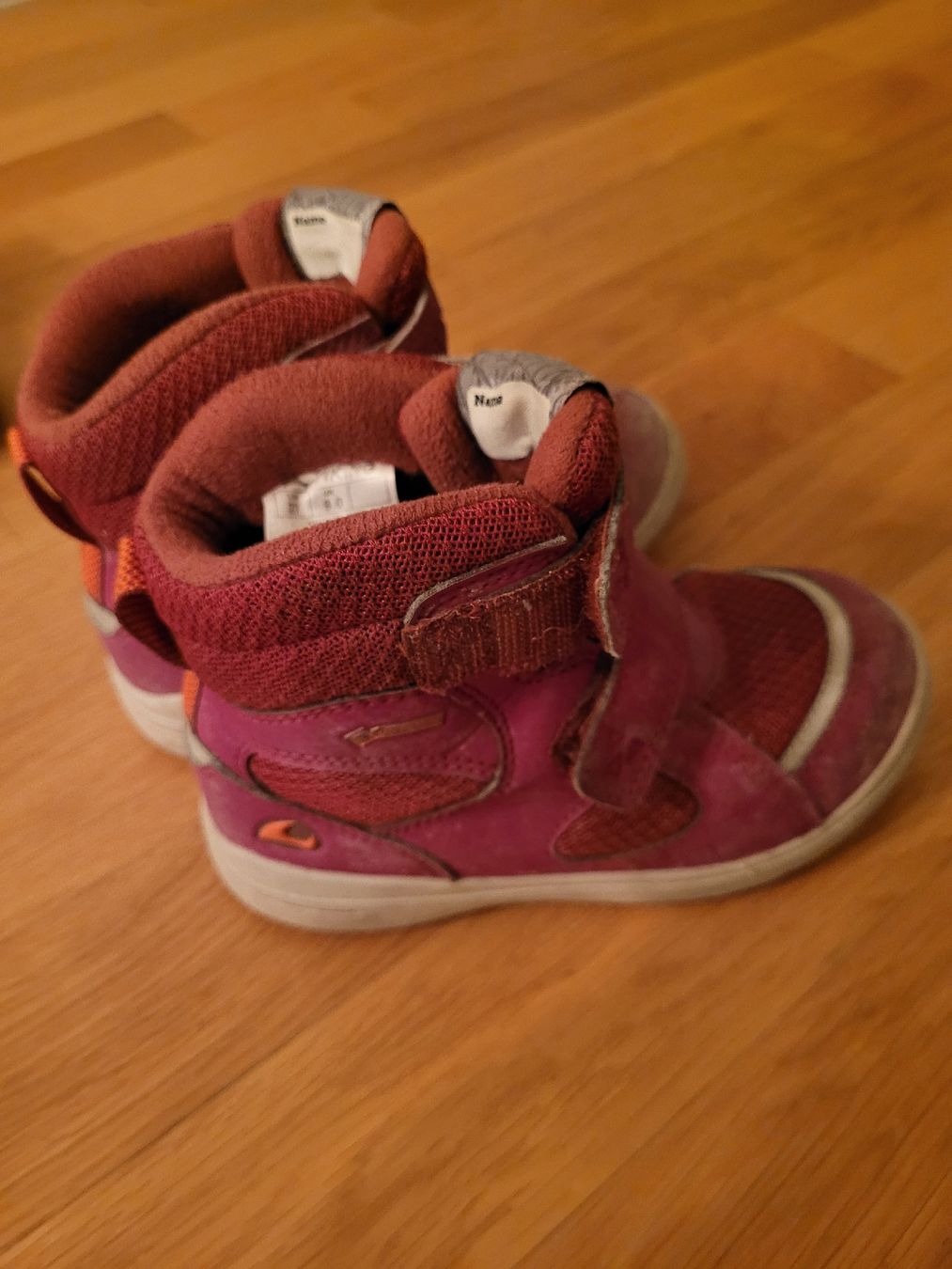 Scarpe per ragazzi: Winterschuhe Grösse 27 – Usato da Frick venduto da Spain_3 2