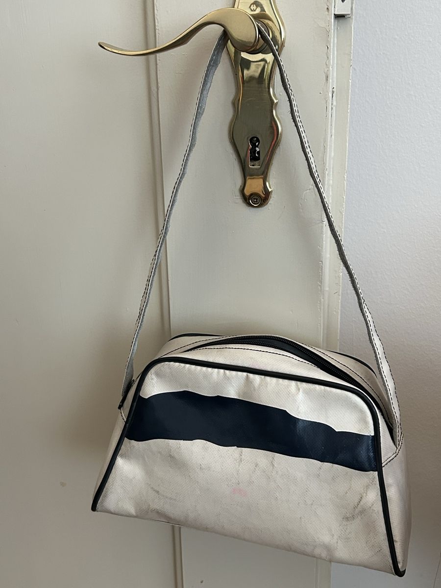 Freitag Taschen für Damen: Freitag Jill – Gebraucht aus Lugano von DunjaMoose 1