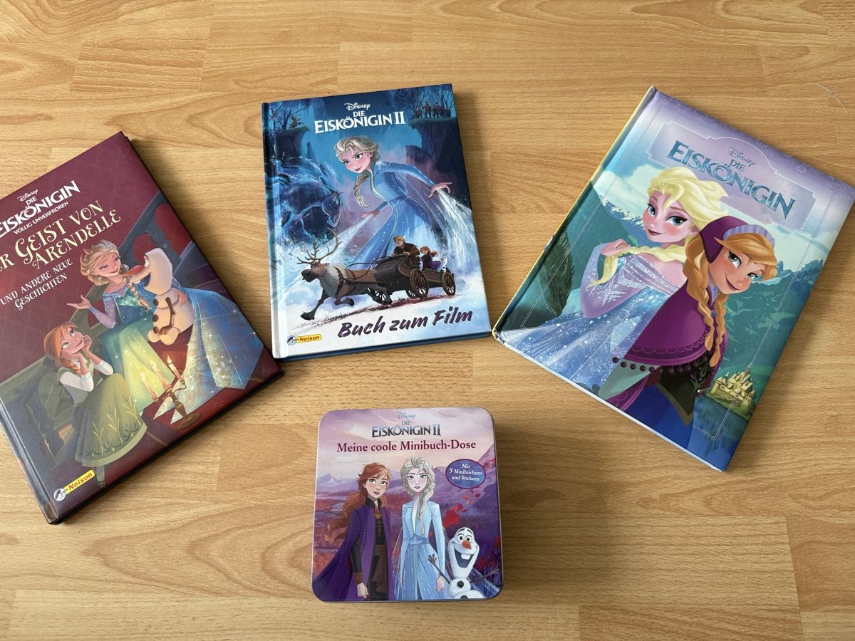 Bücher: Disney Eiskönigin Set Bücher – Gebraucht aus Chur von Tsambiko 3