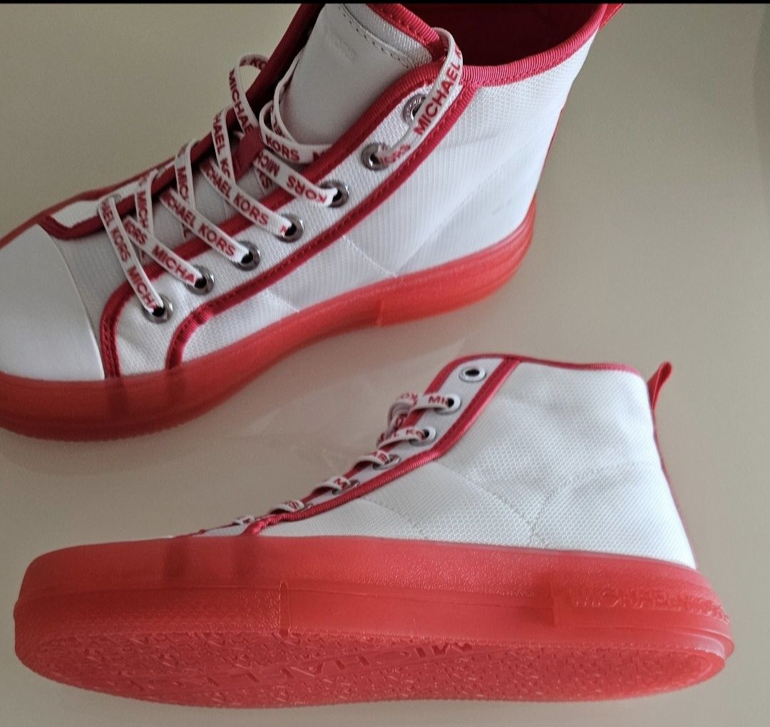 Michael Kors Chaussures femmes: Michael Kors Turnschuhe  – Neuf avec emballage d'origine à Jona par san_f7pf