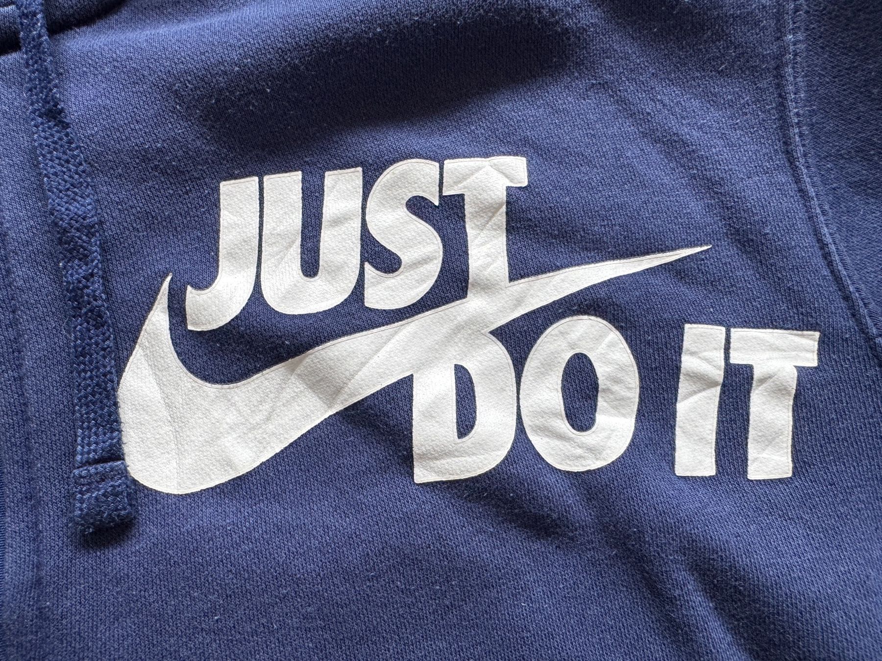 Nike Giacche: Nike zip Jacket Training Hoodie MEN Sz L – Usato da Neuchâtel venduto da _Easy_to_Find_ 1
