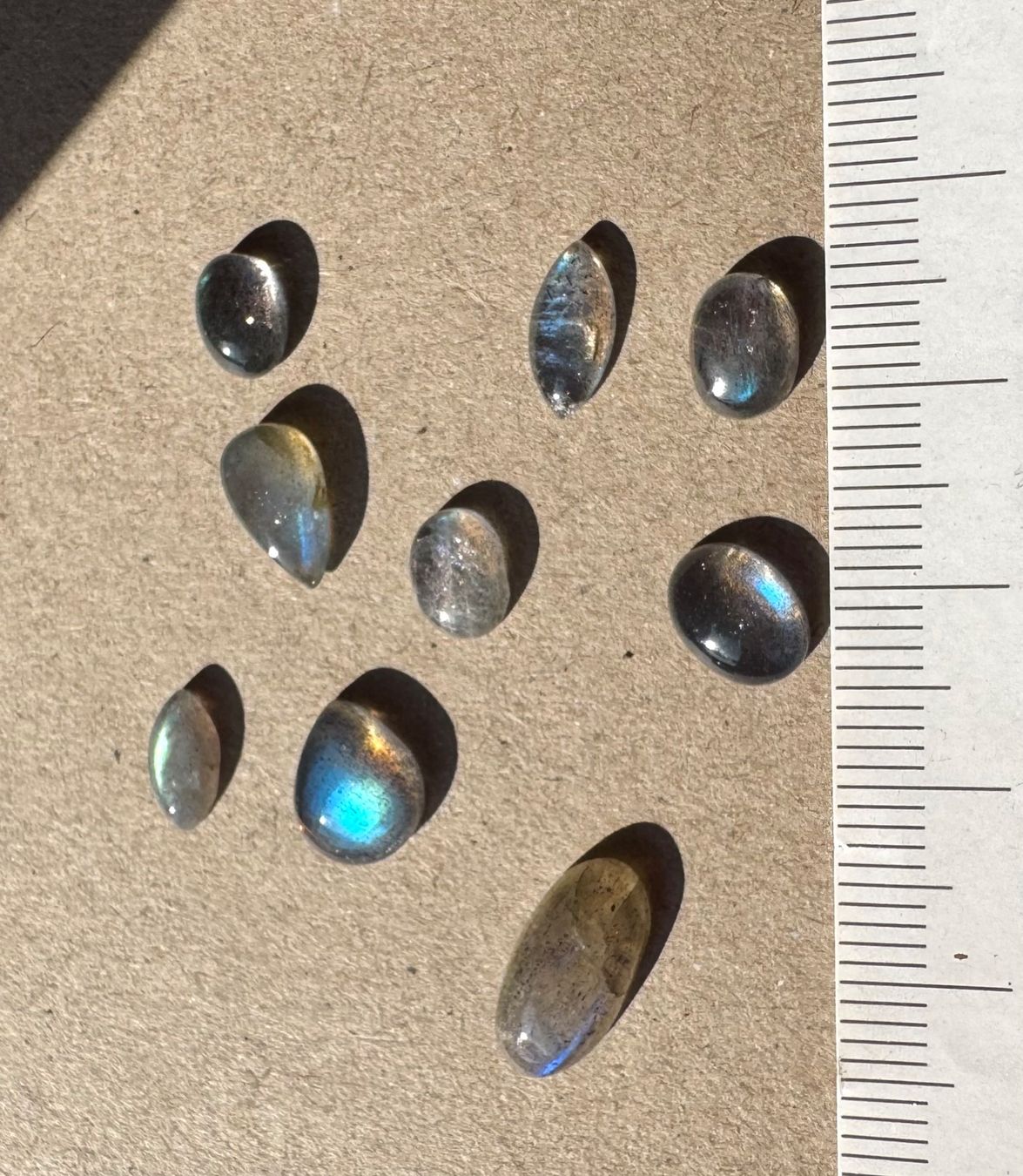 Pietre preziose: Labradorit Cabochons  ECHT!!!   top Farben/Glanz – Nuovo e nell'imballaggio originale da Leuggern venduto da gemshow 7
