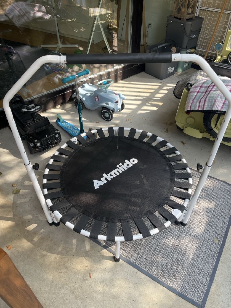 Trampolini: Kinder Trampolin Arliimo – Usato da Allschwil venduto da Kluessi