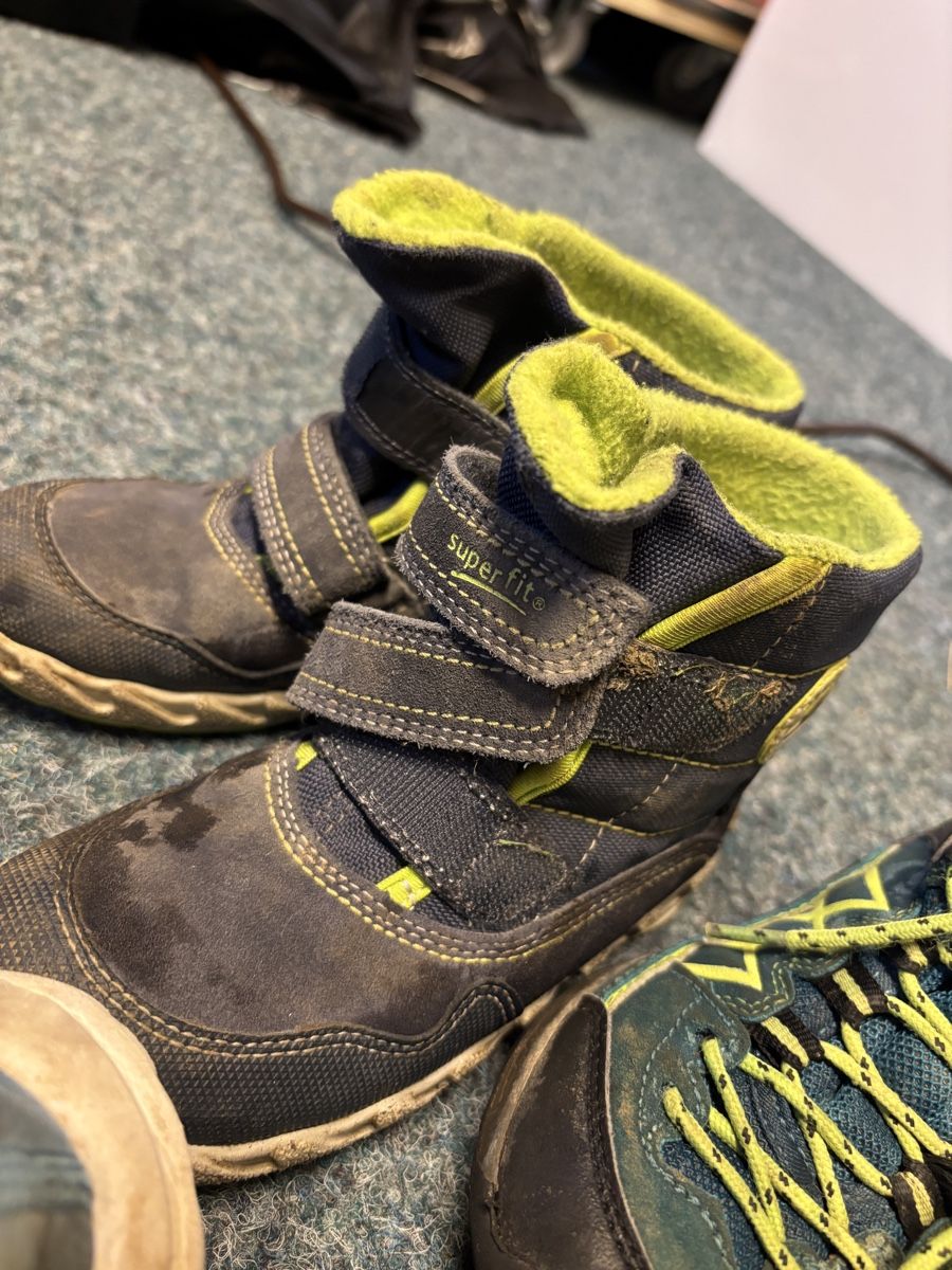 Scarpe per ragazzi: Schuhset gr 29 – Usato da Effretikon venduto da fabee 3