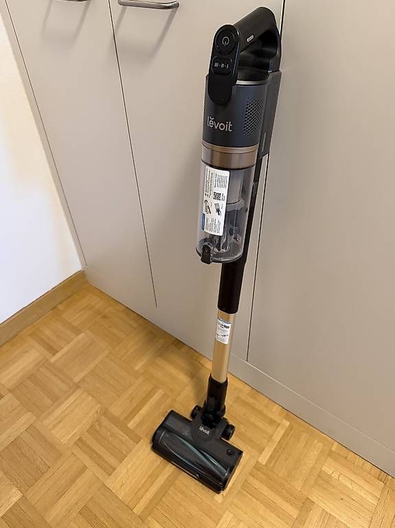 Aspirapolveri & Accessori: Levoit LSV-V201 Akkustaubsauger – Usato da Zürich venduto da Nuzzzo 1