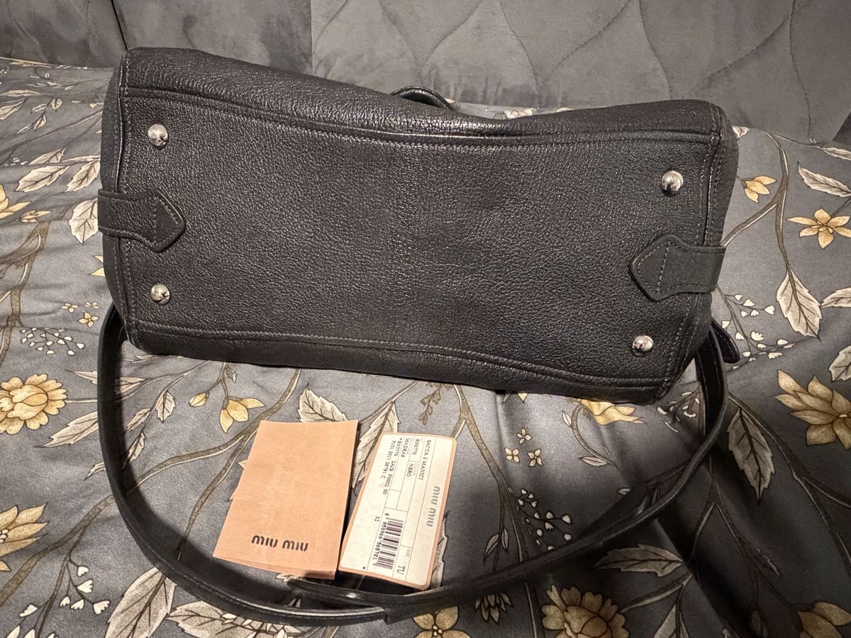 Miu Miu Borse da donna: Miu Miu Tasche ab 1 fr – Usato da Zollikofen venduto da kasorika 4