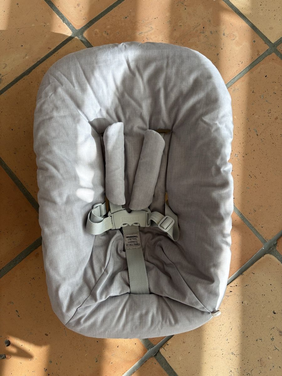 Stokke Hochstühle: Trip Trap Newborn Set – Gebraucht aus Schwyz von den_9xd8