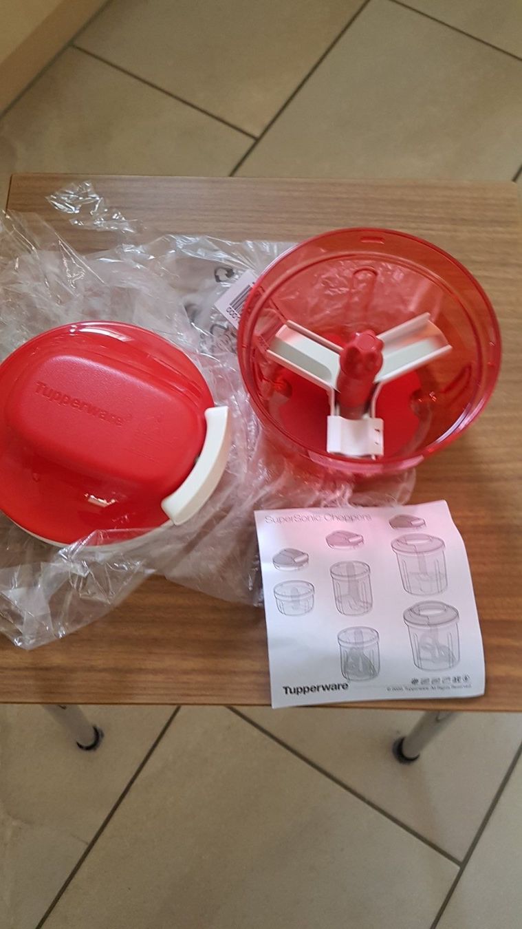 Tupperware Contenitori & Simili: Kleiner Super Sonic – Nuovo e nell'imballaggio originale da Hasle b. Burgdorf venduto da buddle32 1