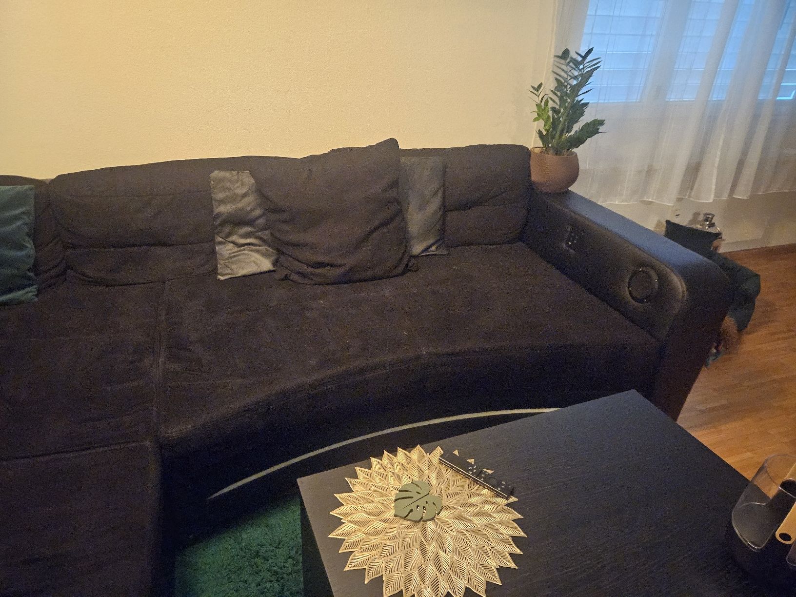 Sofas: Sofa beidseitige variante möglich – D'occasion à Oberwil BL par Just010 2