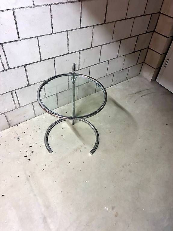 Tavoli: Glastisch Adjustable Table E1207 Eileen Gray Replica – Usato da Liebefeld venduto da chr_z6nv 2