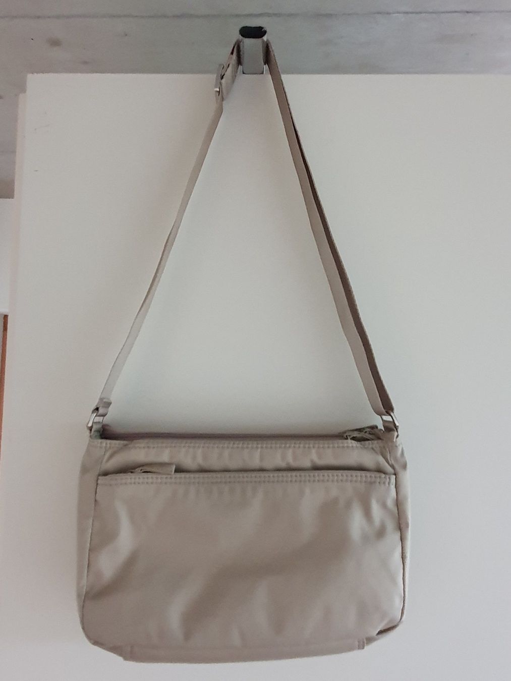Samsonite Borse: Samsonite Move 4.0 Schultertasche, beige – Usato da Villars-sur-Glâne venduto da richardette 2