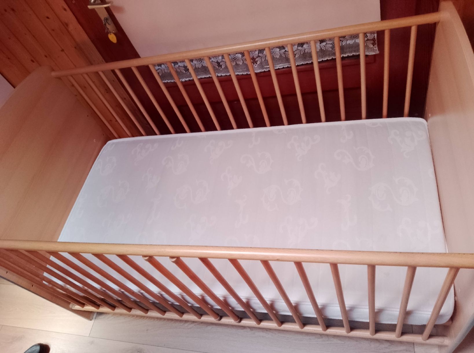Letti: lit bebe bois et reglable – Usato da saillon venduto da Lamateur