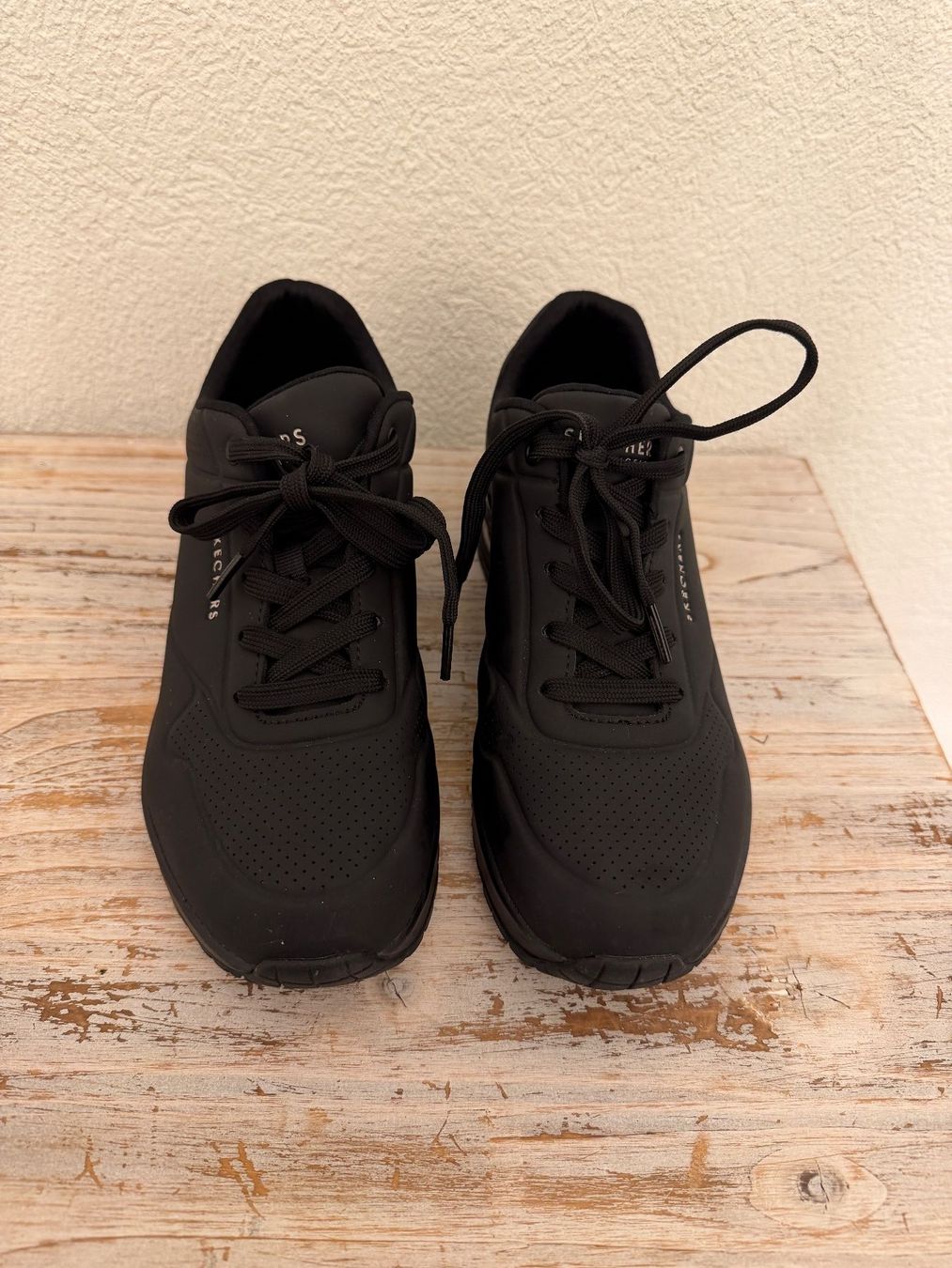 Skechers Chaussures femmes: Damen Sneaker Skechers Grösse 39 – D'occasion à Wolfwil par Inseider12 3