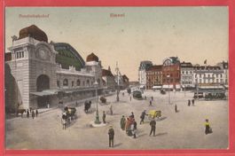 Basel - Bundesbahnhof mit Trams und Kutschen - 1908